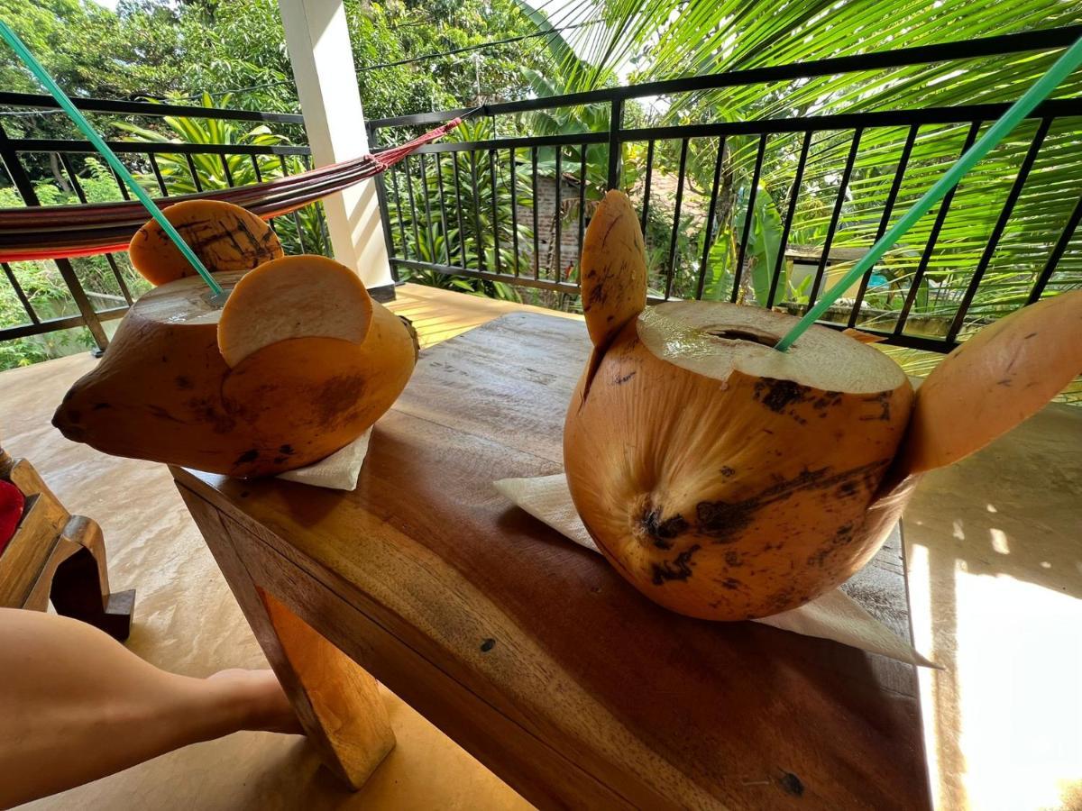 Relax Beach House Tangalle Esterno foto