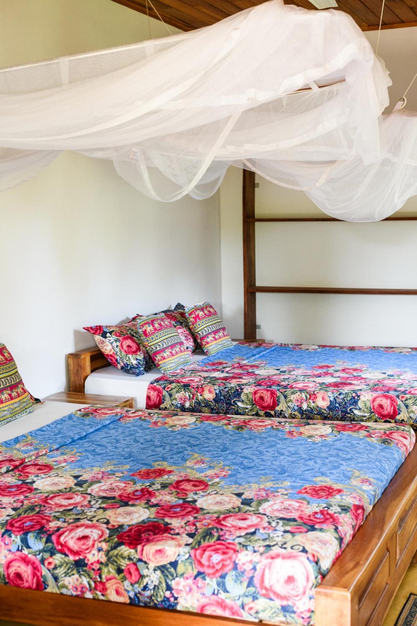 Relax Beach House Tangalle Esterno foto