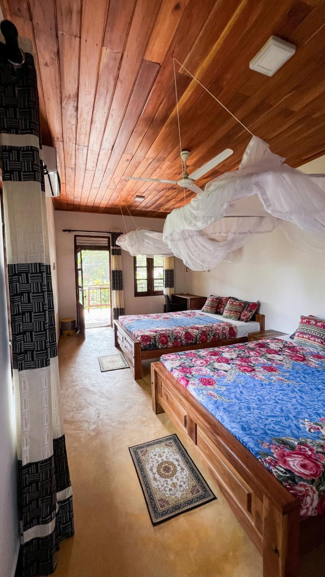 Relax Beach House Tangalle Esterno foto
