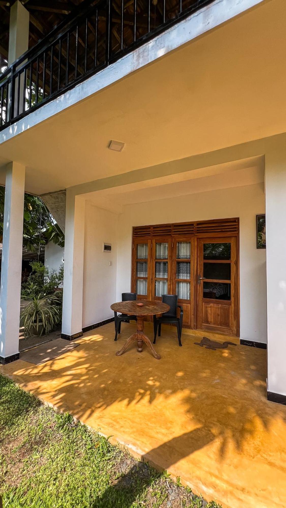 Relax Beach House Tangalle Esterno foto