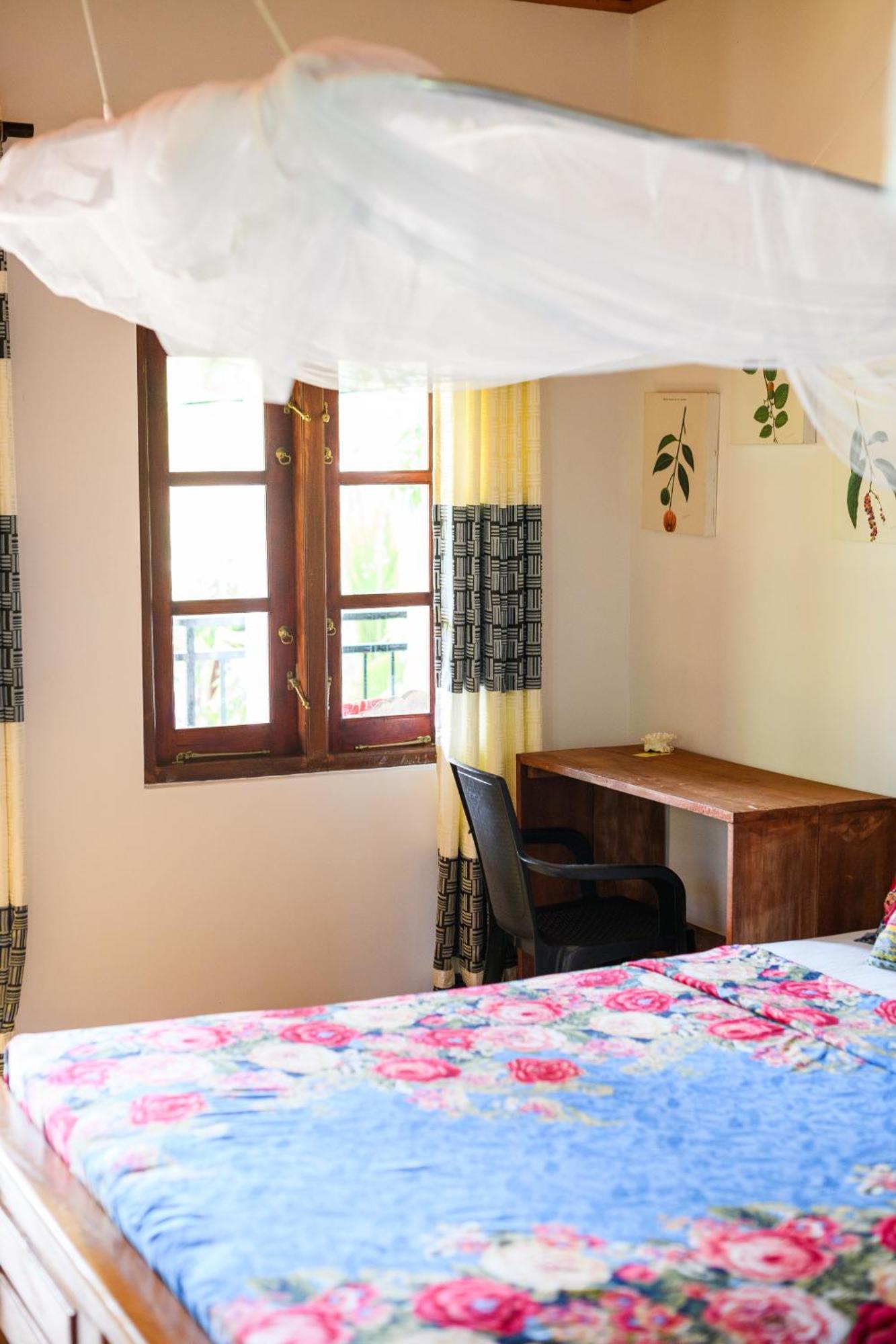 Relax Beach House Tangalle Esterno foto