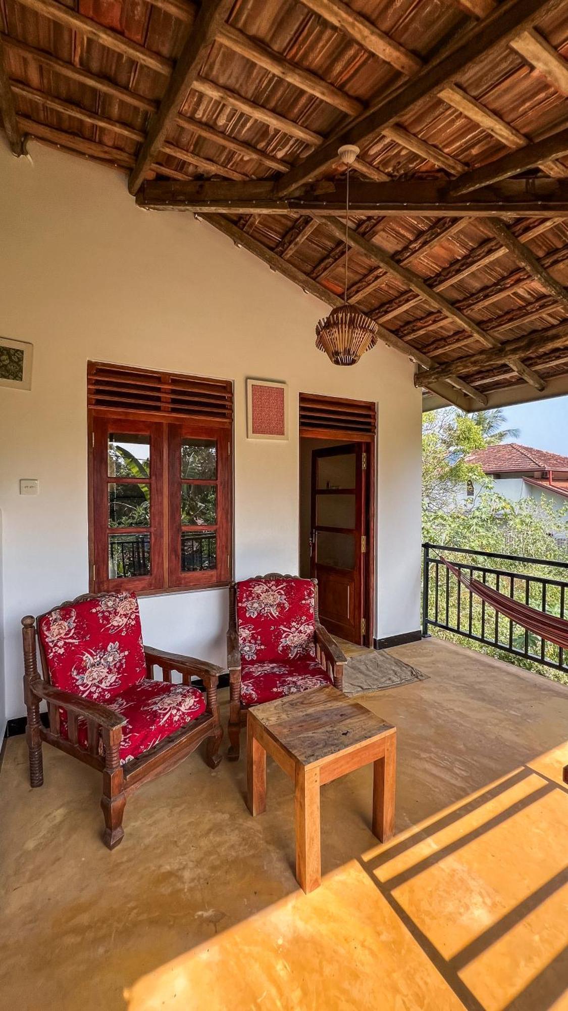 Relax Beach House Tangalle Esterno foto