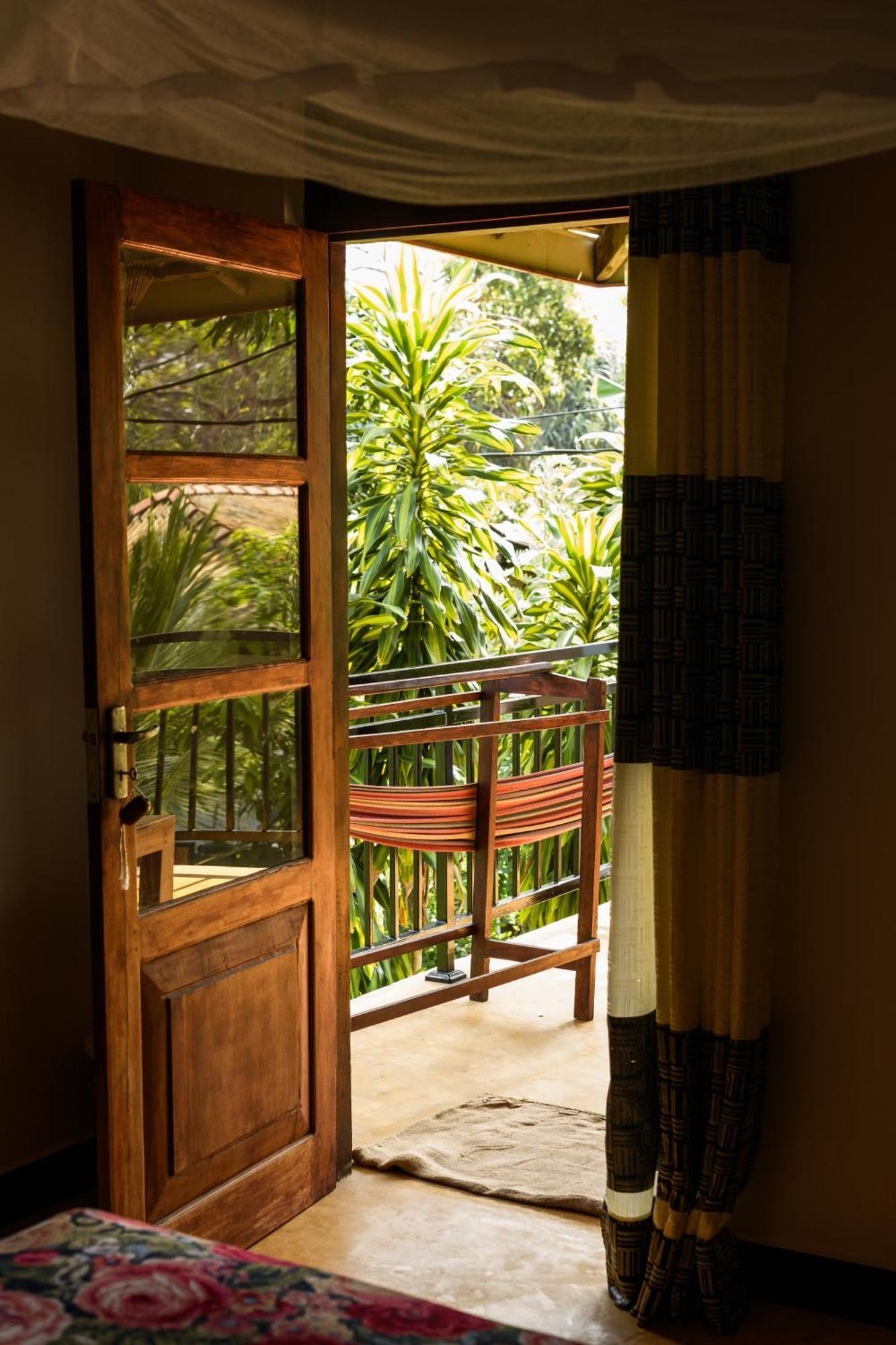 Relax Beach House Tangalle Esterno foto