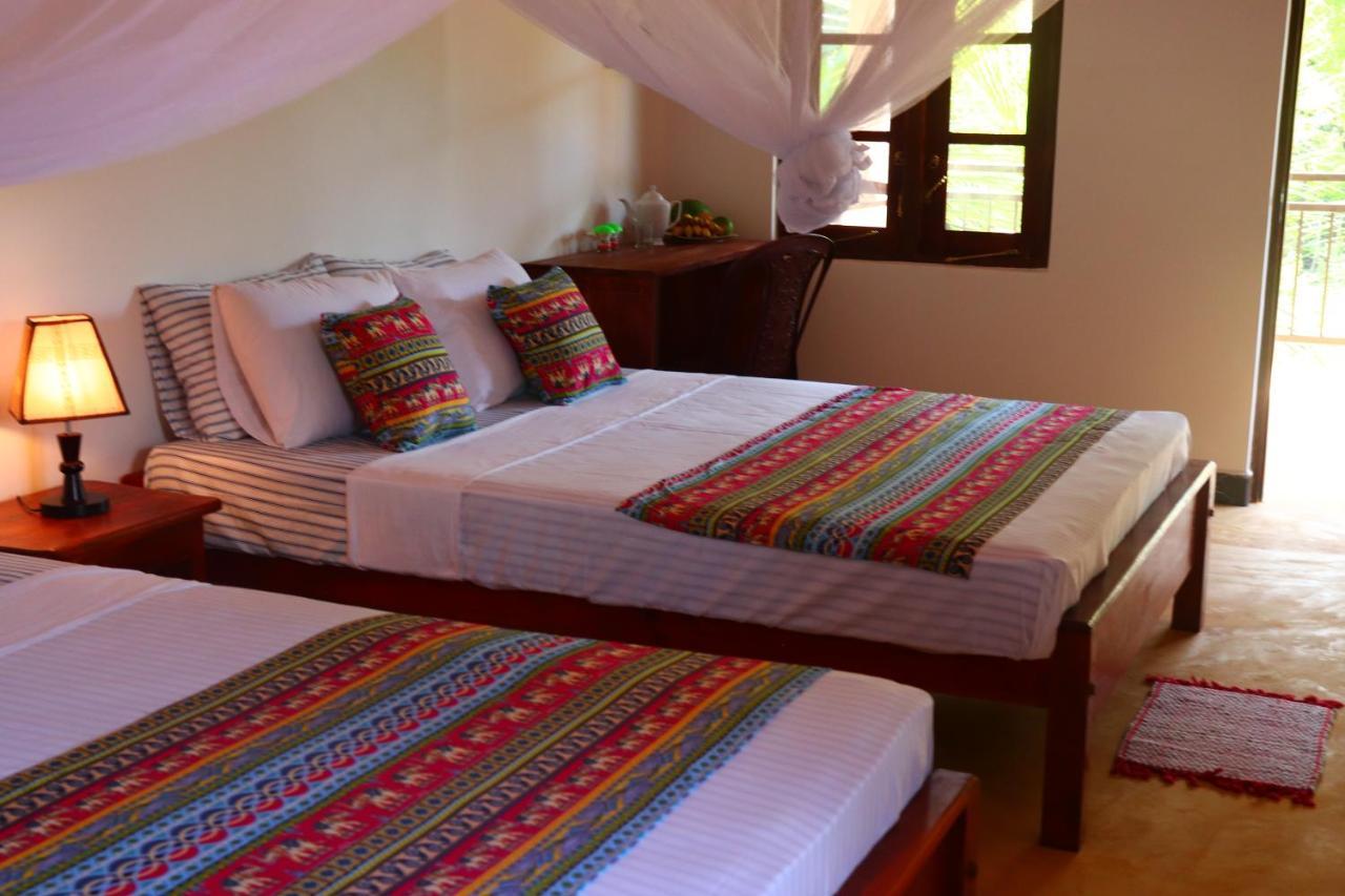 Relax Beach House Tangalle Esterno foto